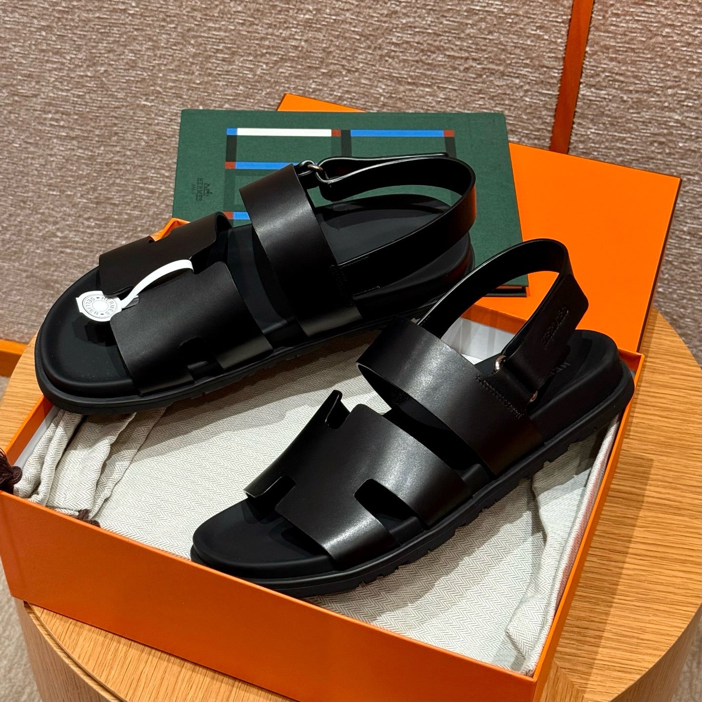 HERM GENIUS SANDALS