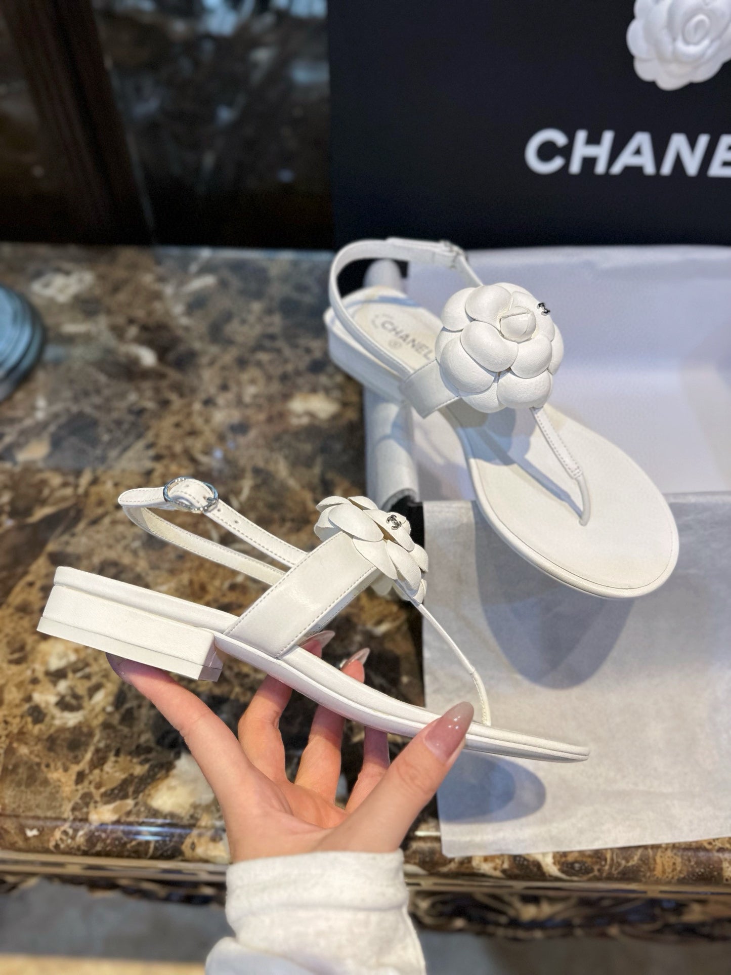 CC SANDALS