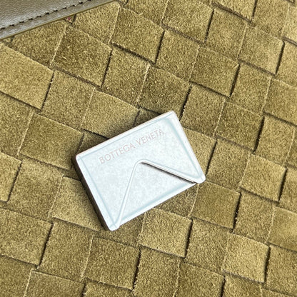 BOTT V ANDIAMO MESSENGER BAG