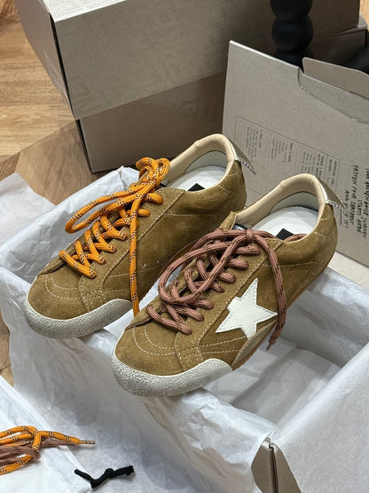 GOLDEN G TRAINERS