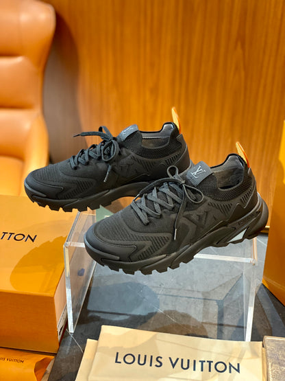 LOU RUNNER TATIC TRAINERS