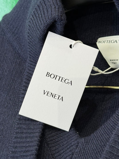 BOTT V JUMPER