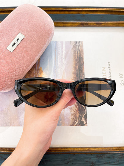 MIU M SUNGLASSES