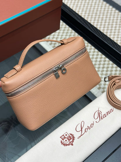 LORO P EXTRA POCKET L19 BAG