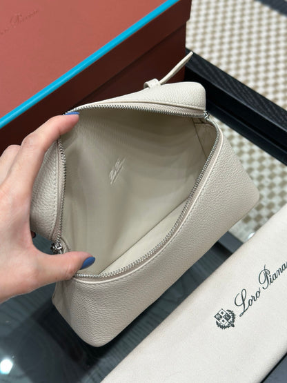 LORO P EXTRA POCKET L19 BAG