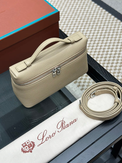 LORO P EXTRA POCKET L19 BAG