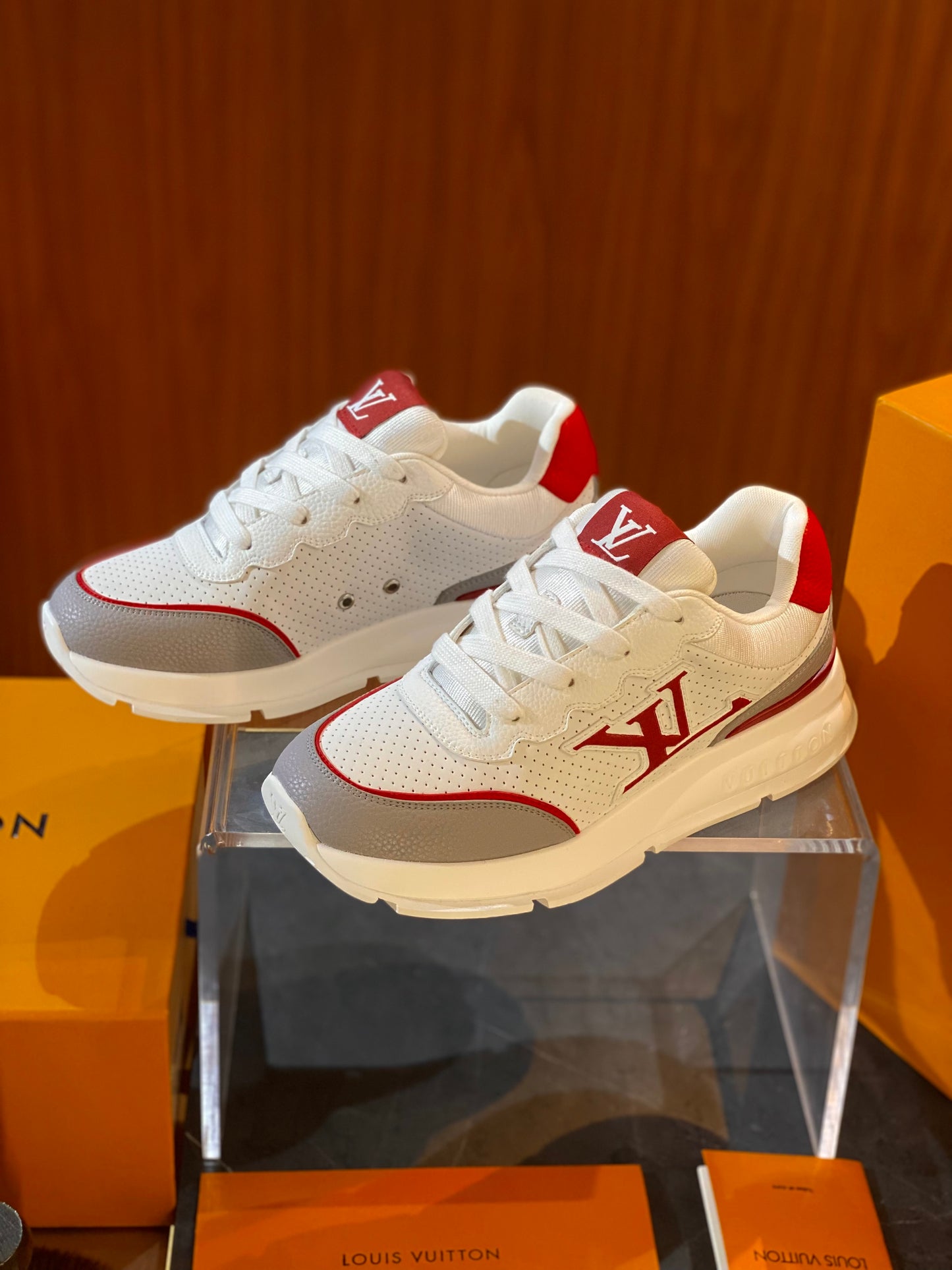LOU CLASSIC TRAINERS