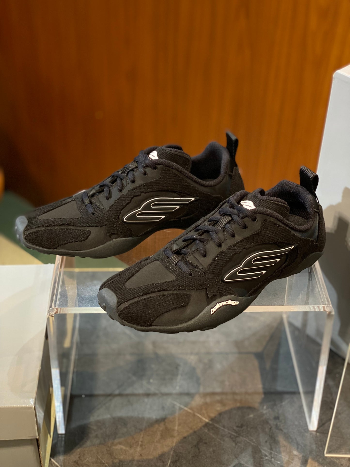 BAL MONDAY ULTRA SNEAKERS