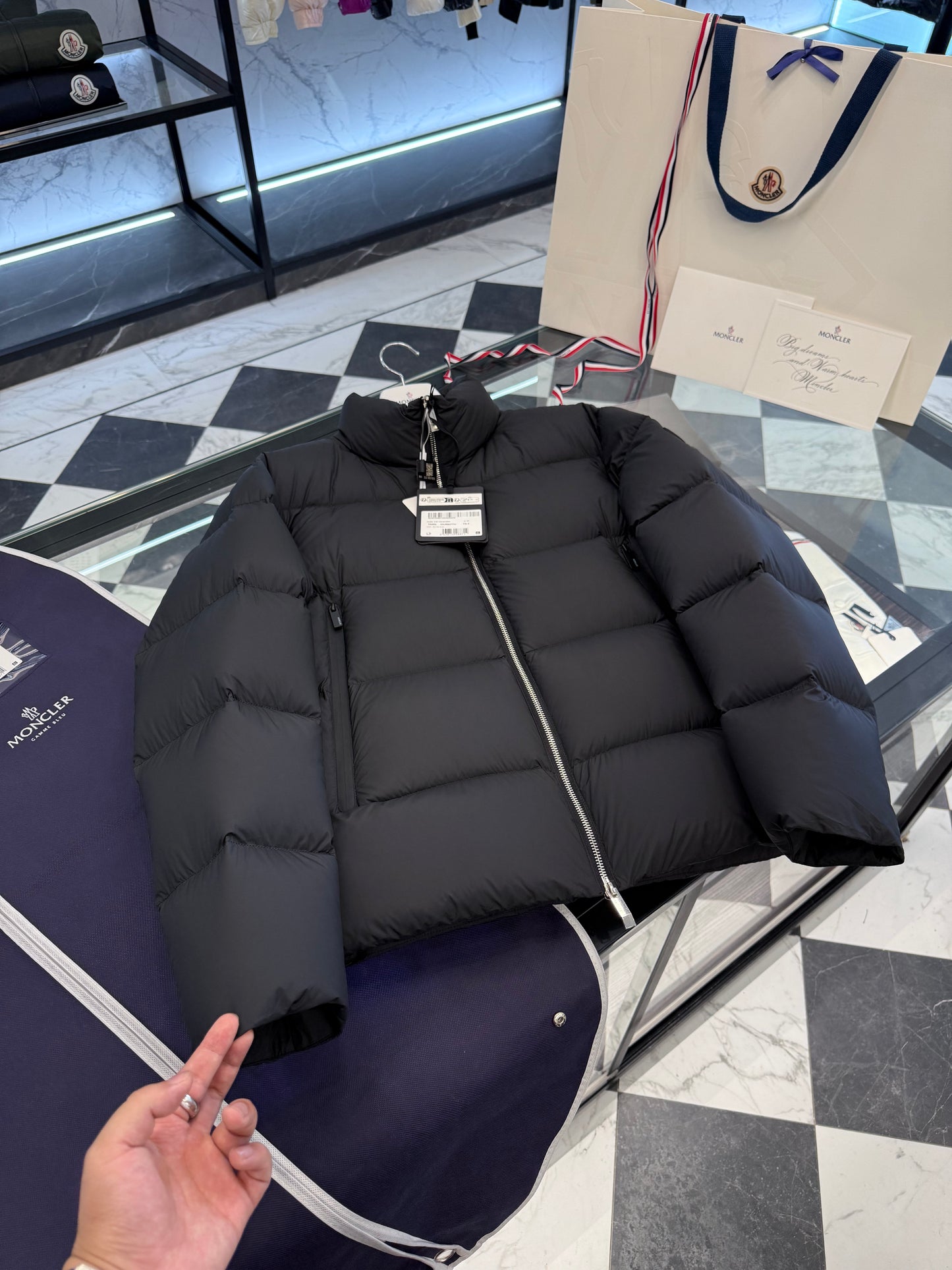 MONC TARN JACKET