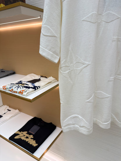 LOU T-SHIRT