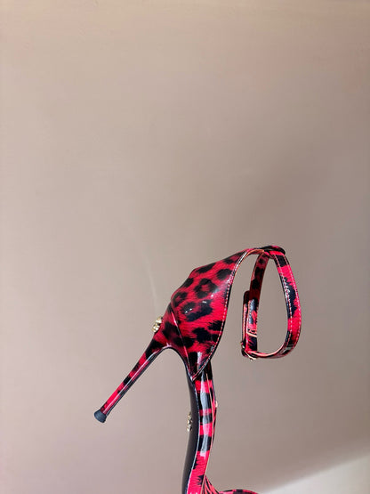 D&G HEELS