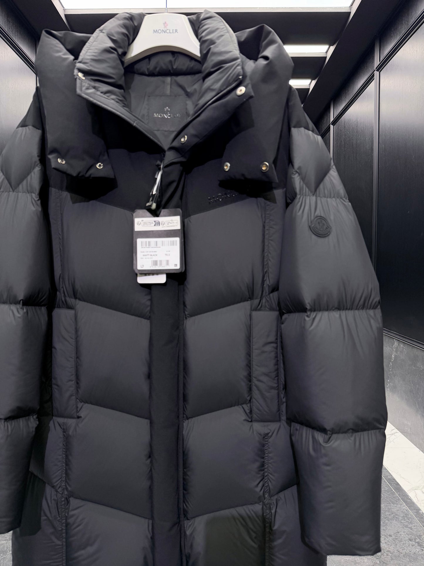 MONC MATT BLACK COAT