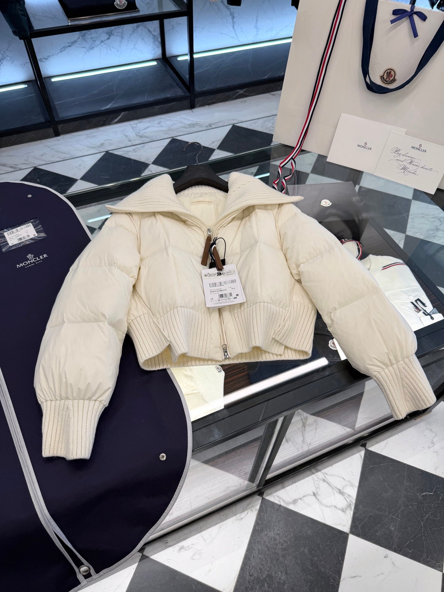 MONC JADEITE JACKET