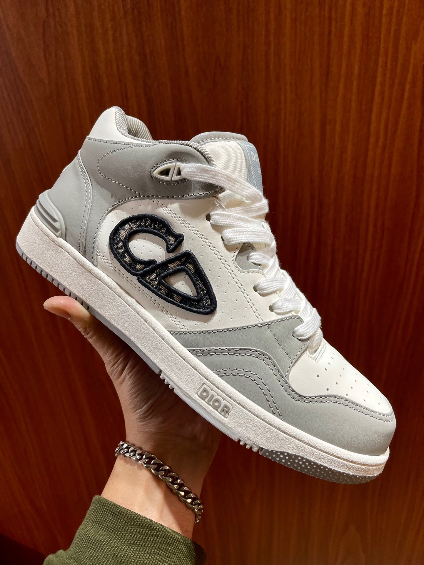 CD B57 SNEAKER