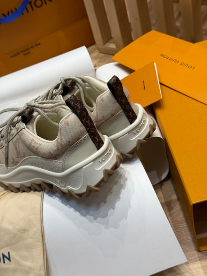 LOU RUSH XPLORER SNEAKERS