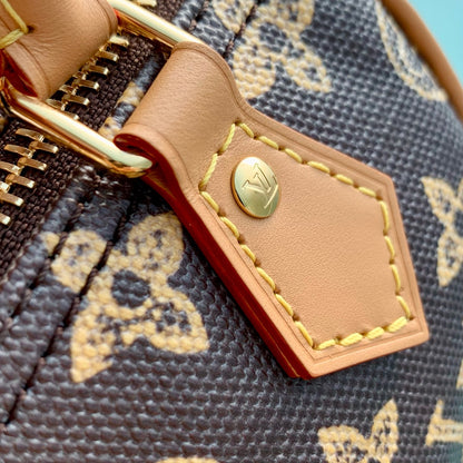 LOU NANO SPEEDY BAG