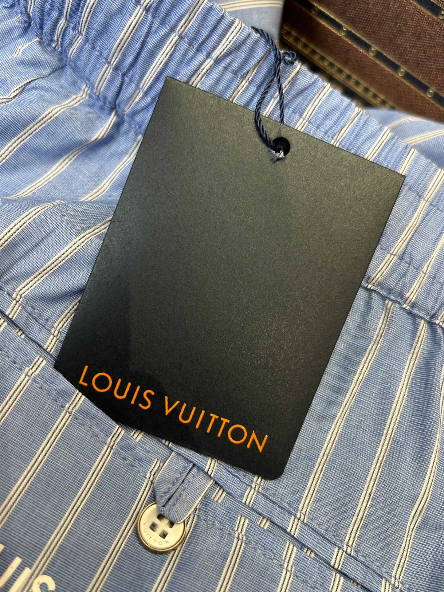 LOU SHORTS