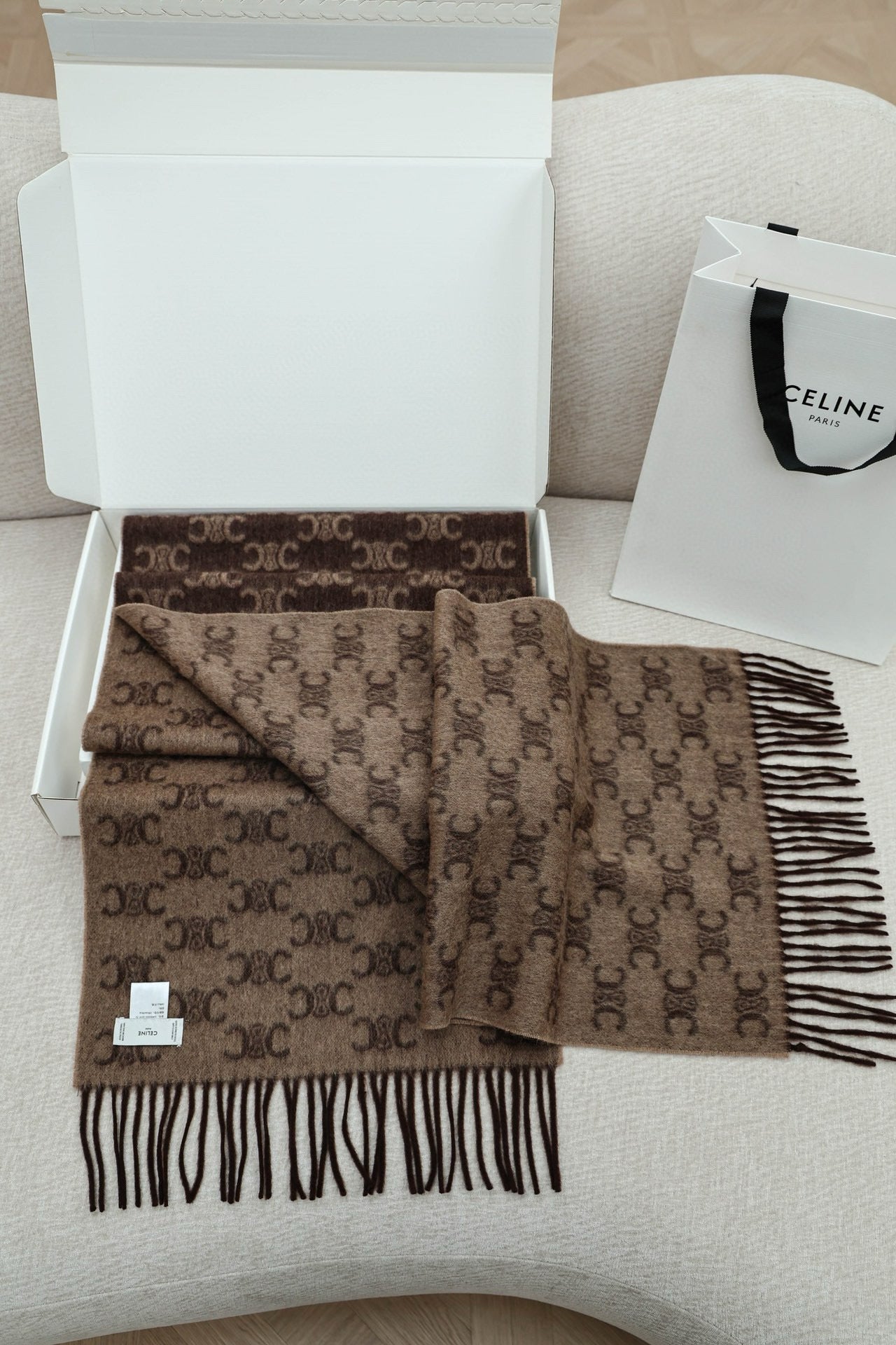CEL SCARF