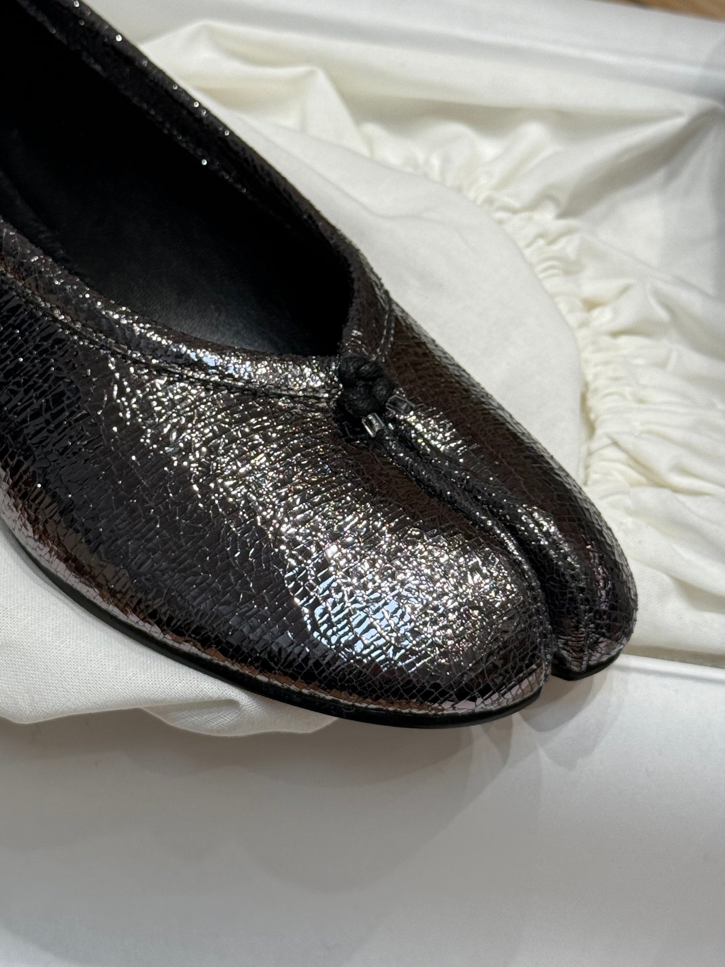 MAISON M TABI BALLET FLATS