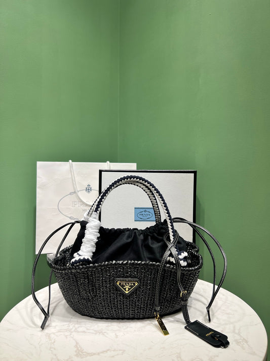 PD RAFFIA CROCHET BAG