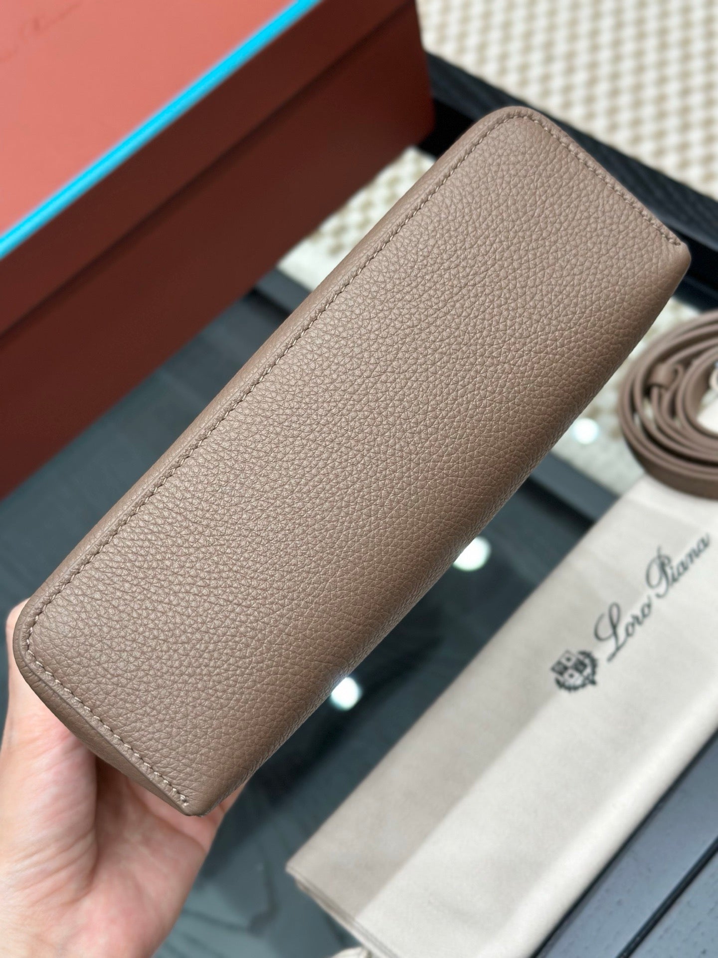 LORO P EXTRA POCKET L19 BAG