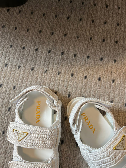 PD SANDALS