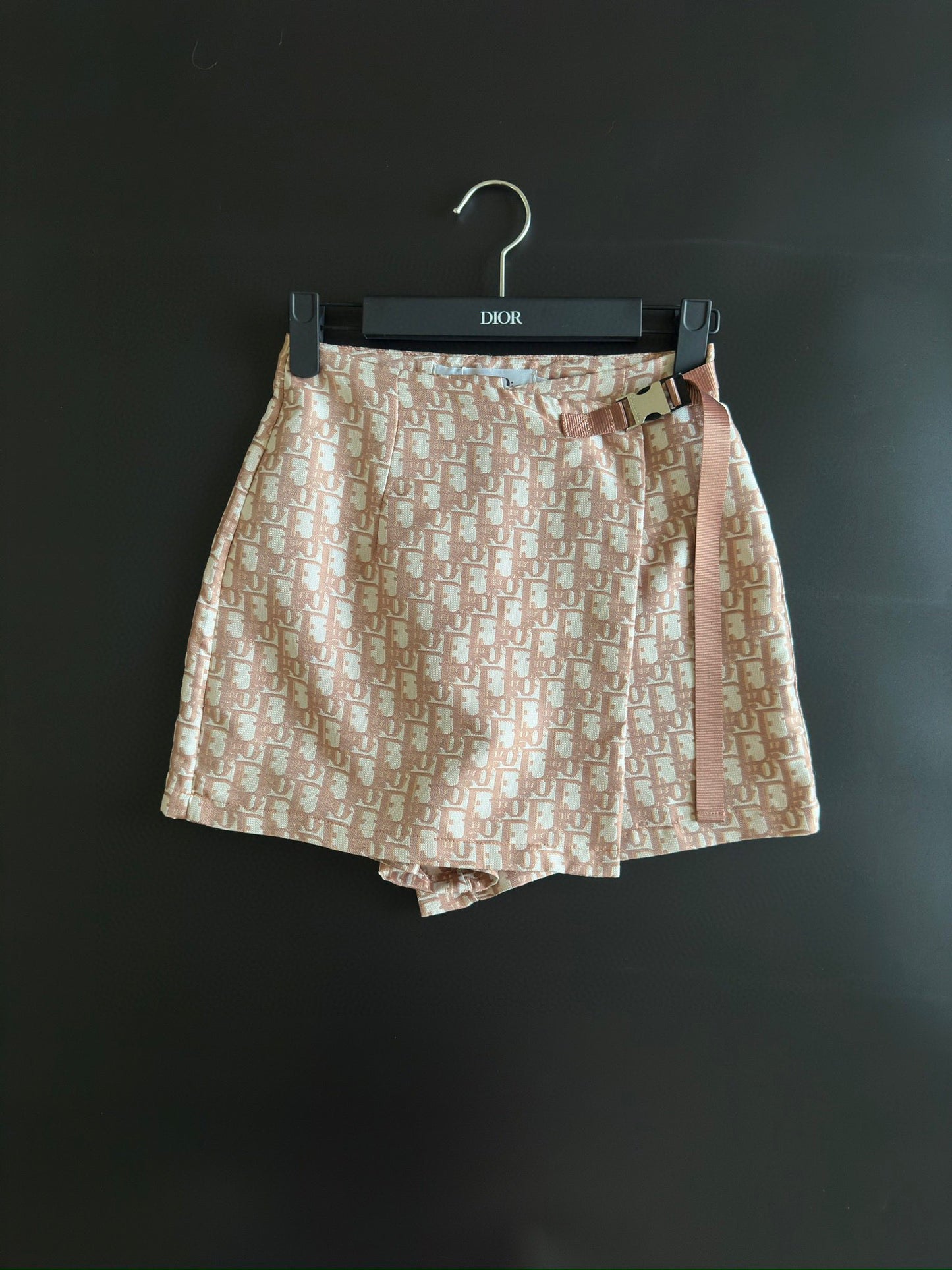 CD SHORTS