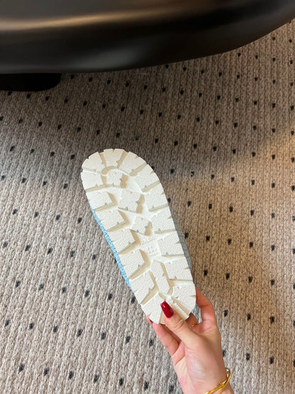 PD SANDALS