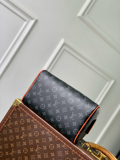 LOU DOPP KIT TOILETRY BAG