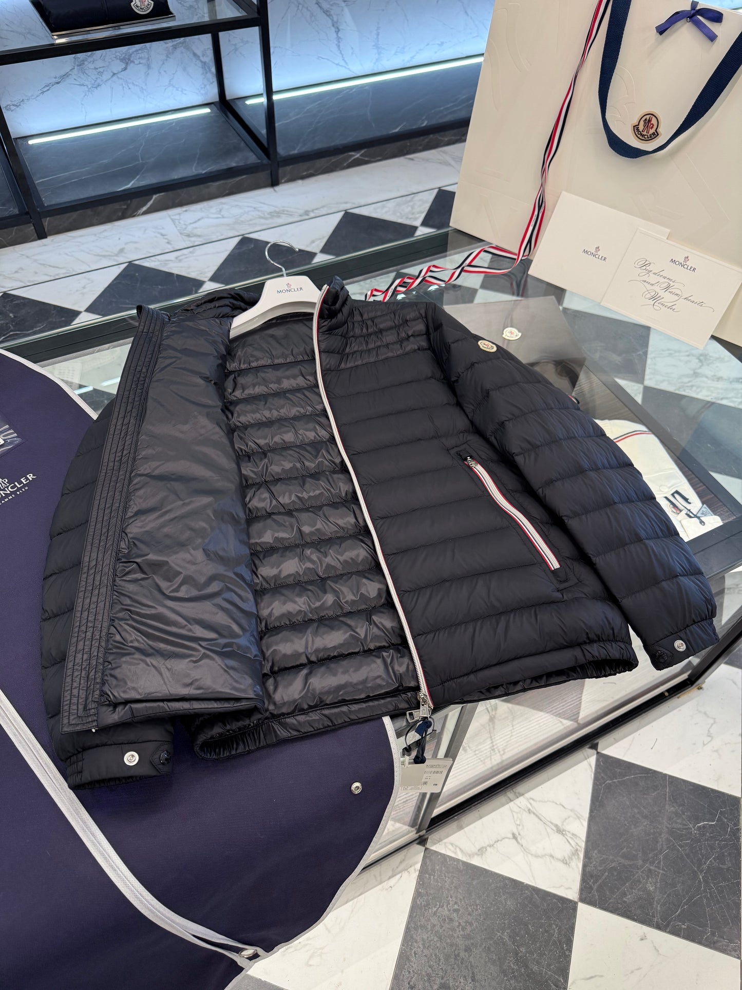 MONC DANIEL JACKET