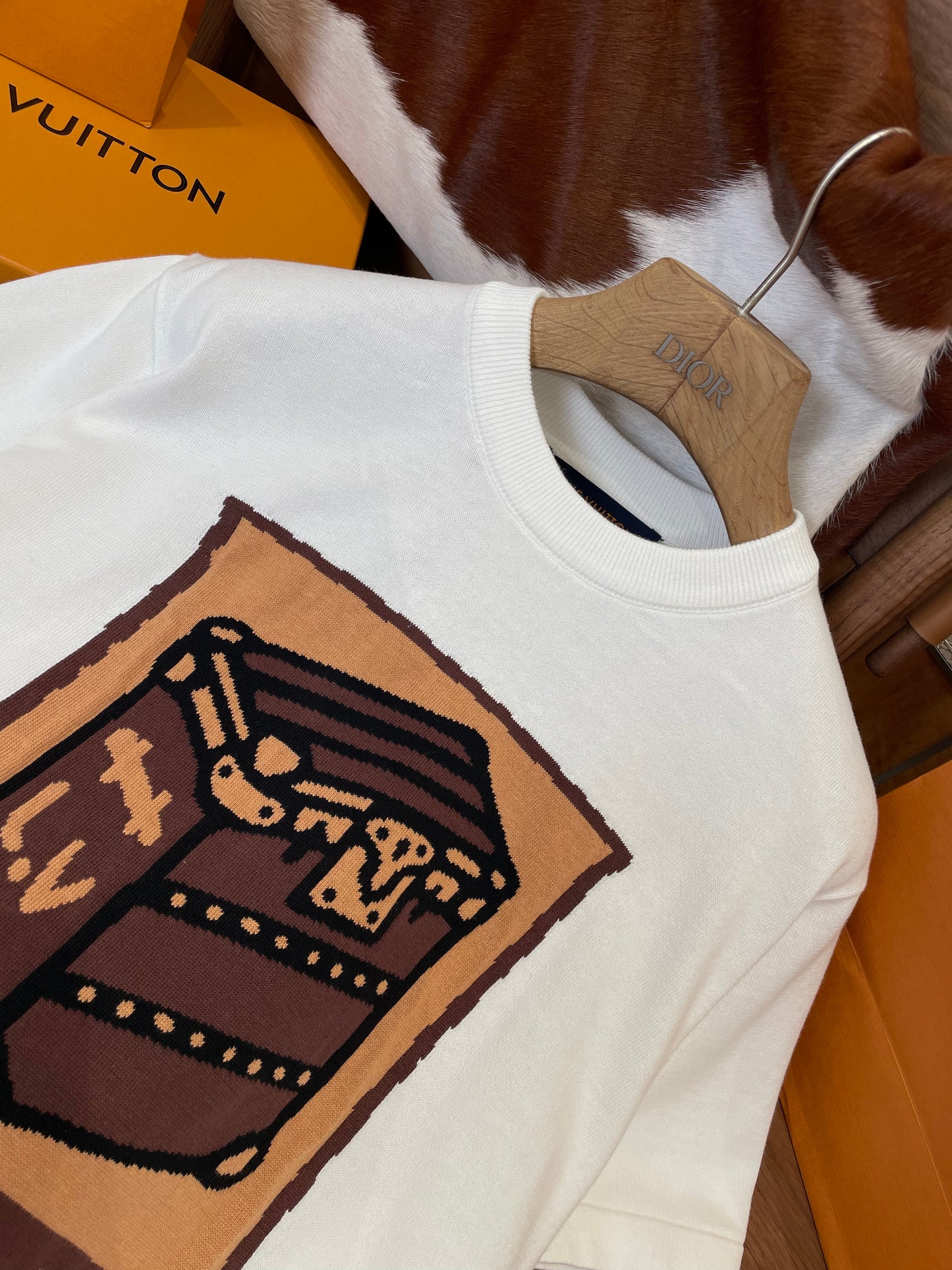 LOU T-SHIRT
