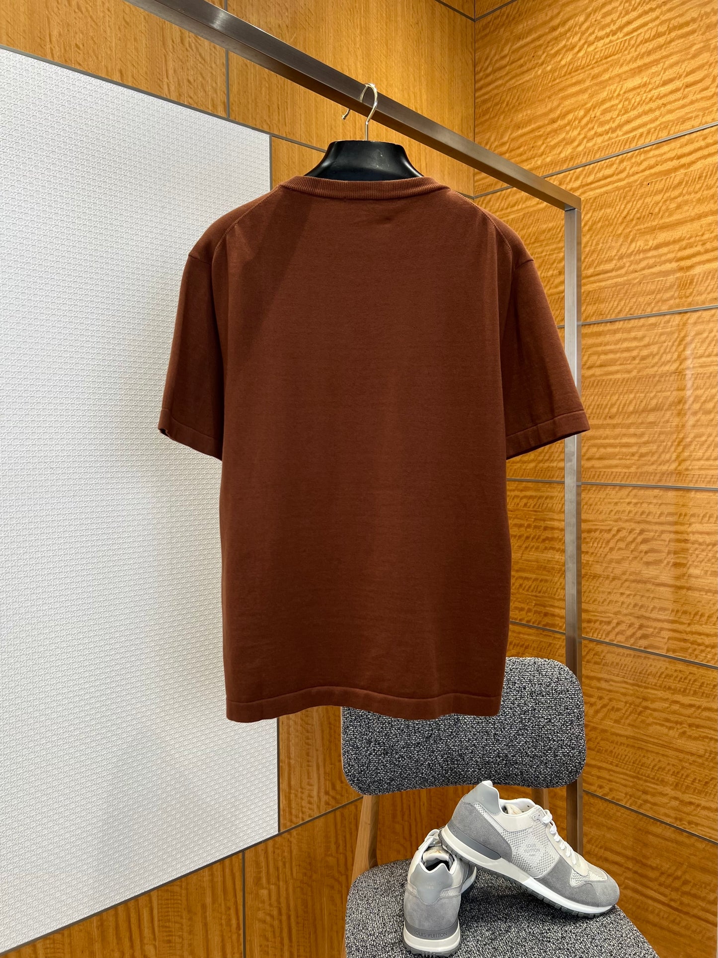 LOU T-SHIRT