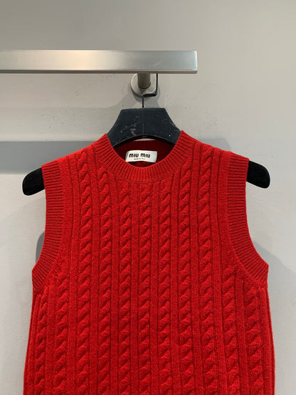 MIU M KNITTED VEST