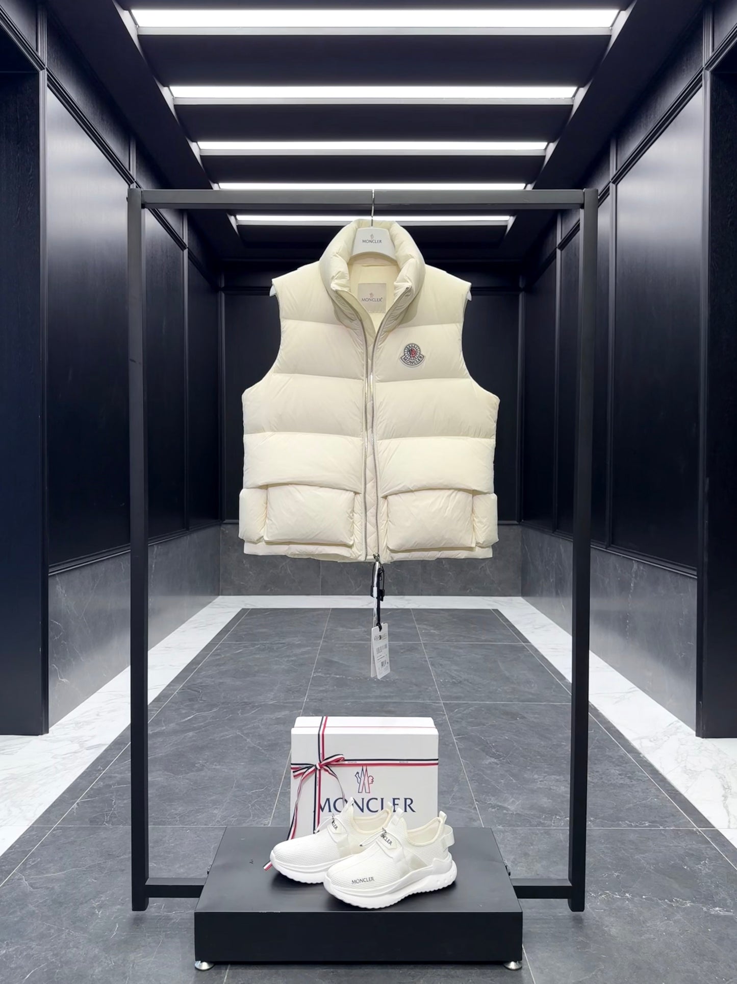 MONC x CHRISTOPHER RAXXY VEST