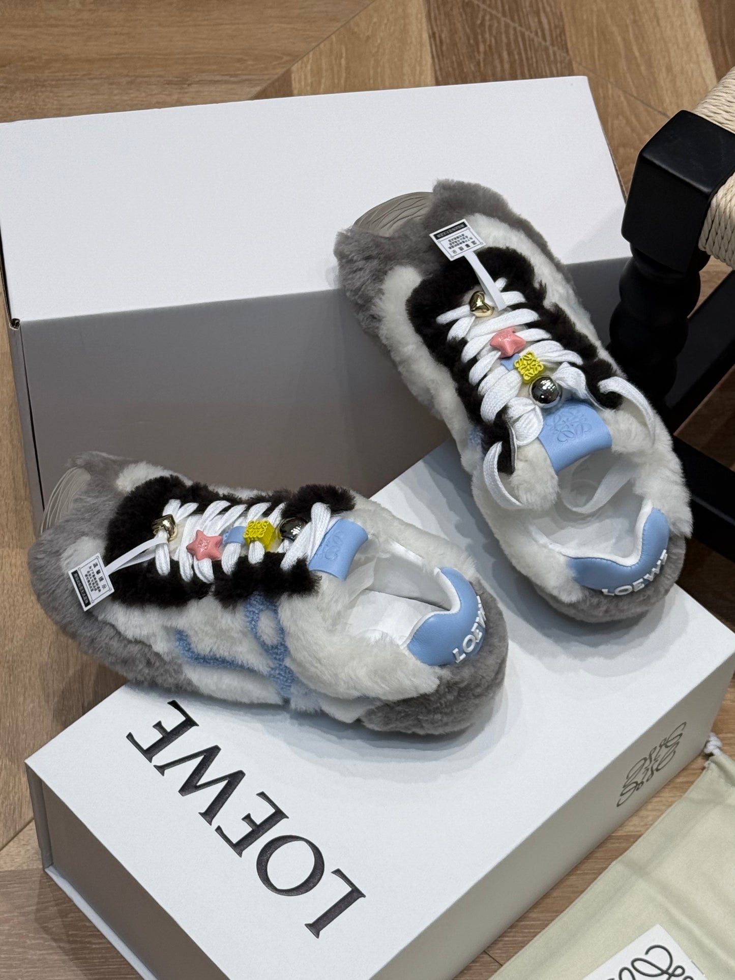 LOEW SNEAKERS