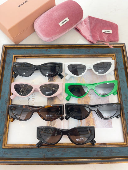 MIU M SUNGLASSES