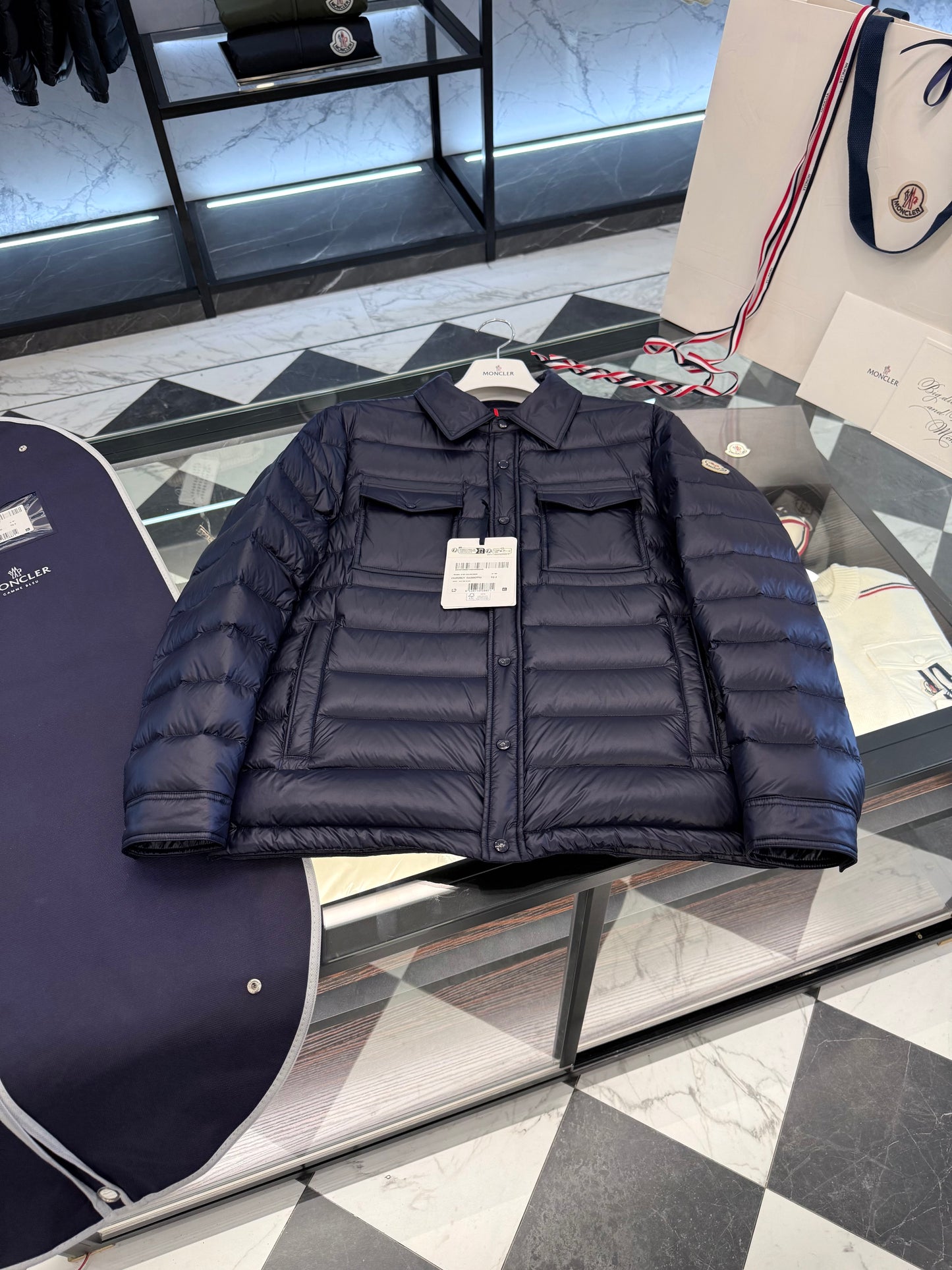 MONC CHAMBLY JACKET