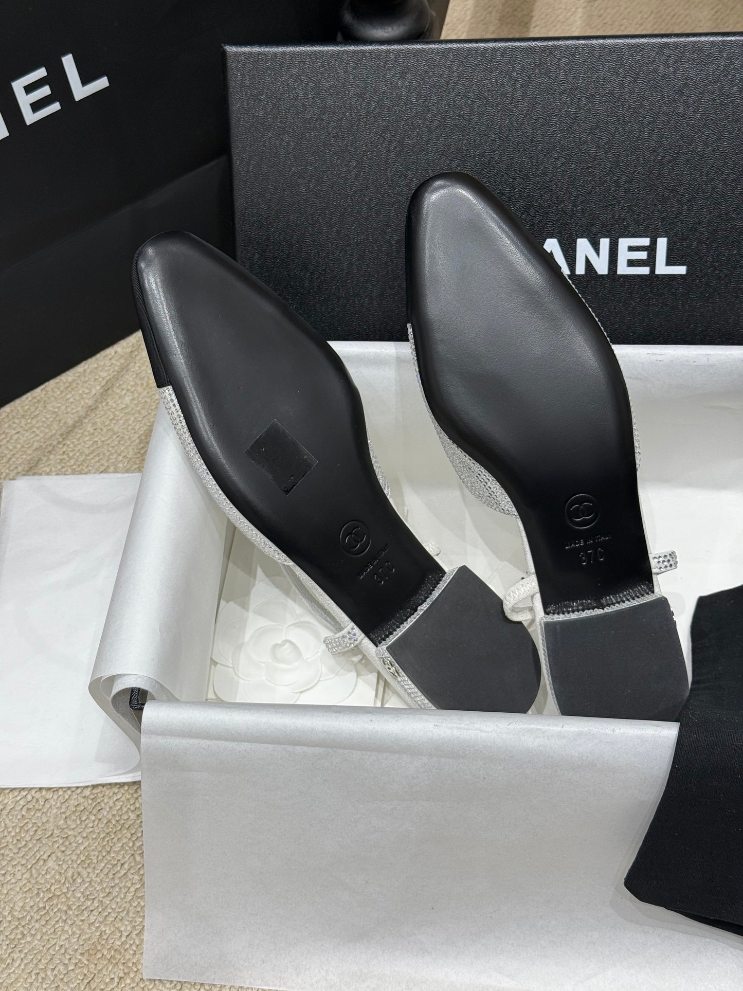 CC SLINGBACK PUMPS
