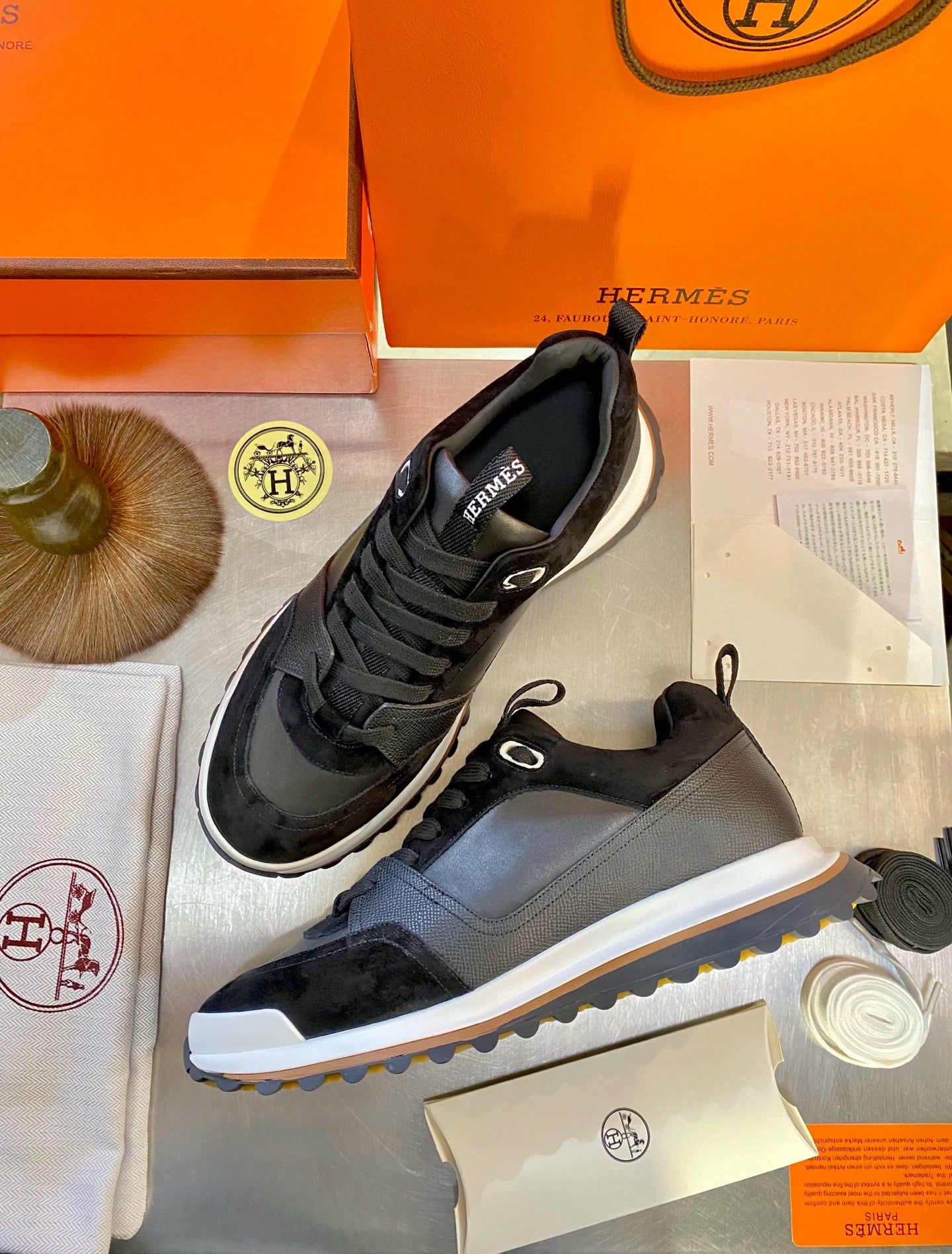 HERM LEADER SNEAKERS