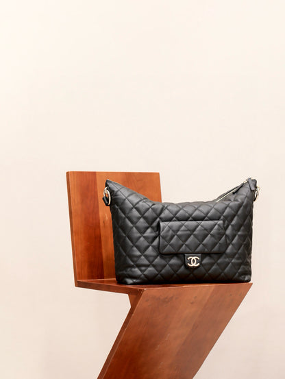 CC 23B MAXI HOBO BAG