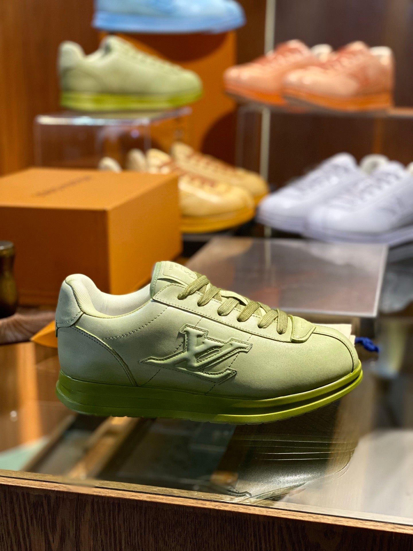 LOU BUTTERSOFT SNEAKERS