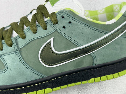 NIKE DUNK LOW GREEN LOBSTER