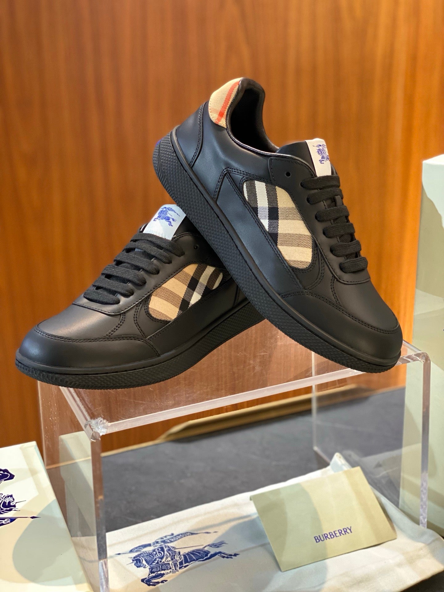 BBR SNEAKER