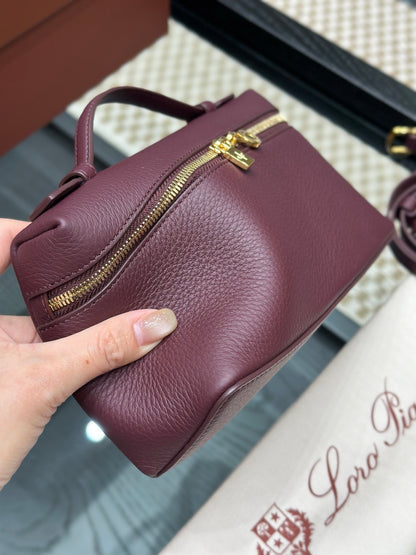 LORO P EXTRA POCKET L19 BAG