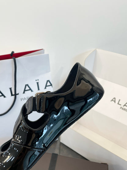 ALAIA BALLET FLATS