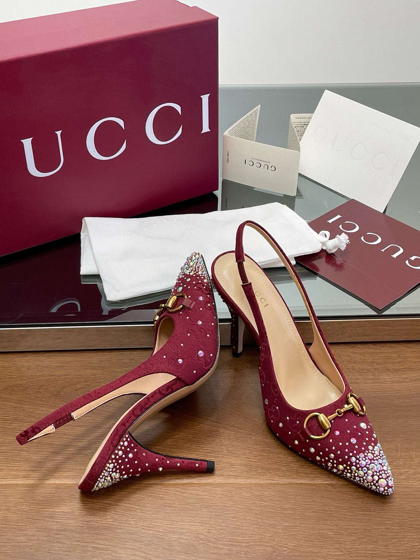 GG HEELS