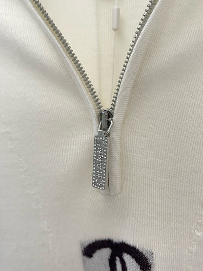 CC KNIT HOODIE