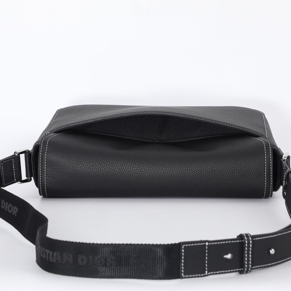 CD SADDLE MESSENGER BAG