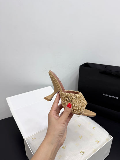 AMINA M HEELS