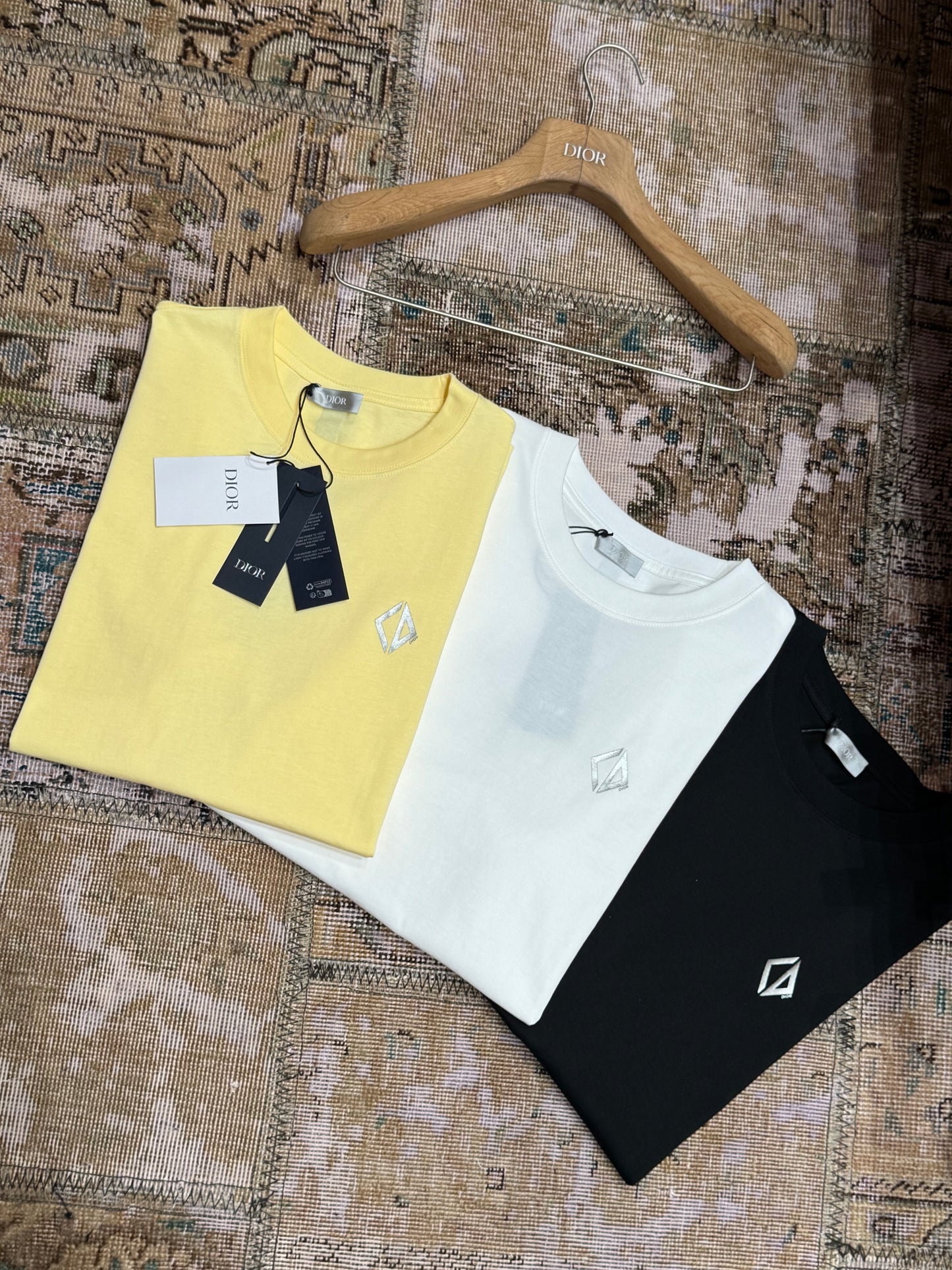 CD T-SHIRT